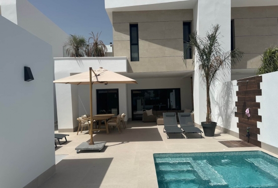 Herverkoop - Villa - Dolores - Costa Blanca