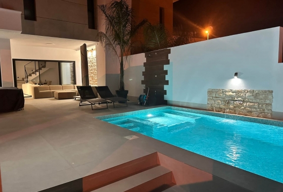 Herverkoop - Villa - Dolores - Costa Blanca
