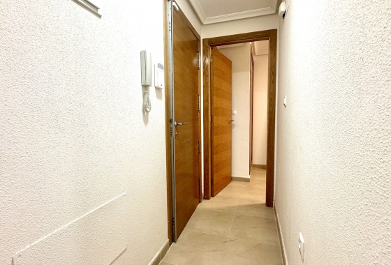 Herverkoop - Appartement / flat - Torrevieja - Costa Blanca