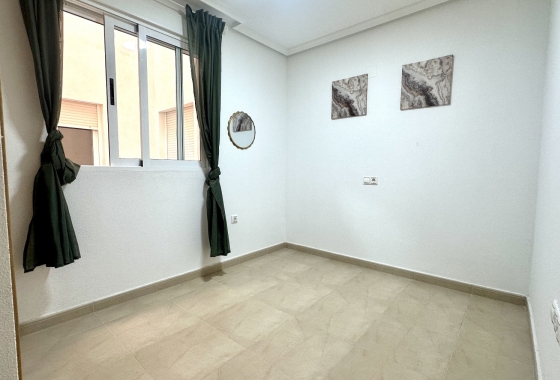 Herverkoop - Appartement / flat - Torrevieja - Costa Blanca