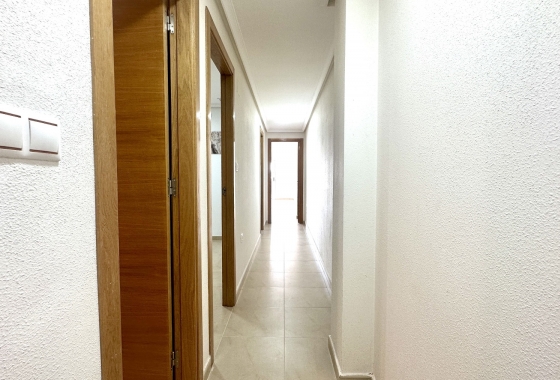 Herverkoop - Appartement / flat - Torrevieja - Costa Blanca