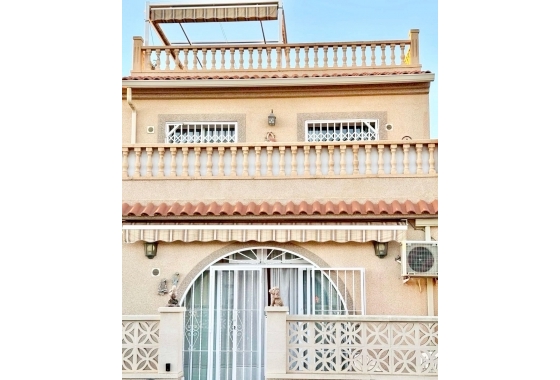 Herverkoop - Herenhuis - Torrevieja - Costa Blanca