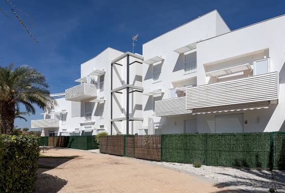 Neue Gebäude - Wohnung - Vera