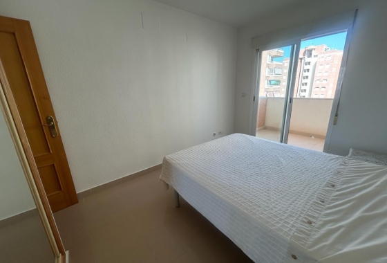Resale - Apartment / flat - Guardamar del Segura - Avda del Puerto