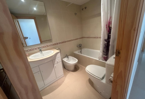 Resale - Apartment / flat - Guardamar del Segura - Avda del Puerto