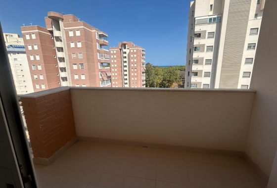 Resale - Apartment / flat - Guardamar del Segura - Avda del Puerto
