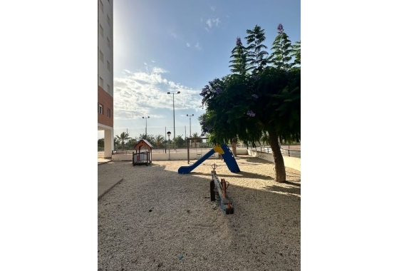 Resale - Apartment / flat - Guardamar del Segura - Avda del Puerto