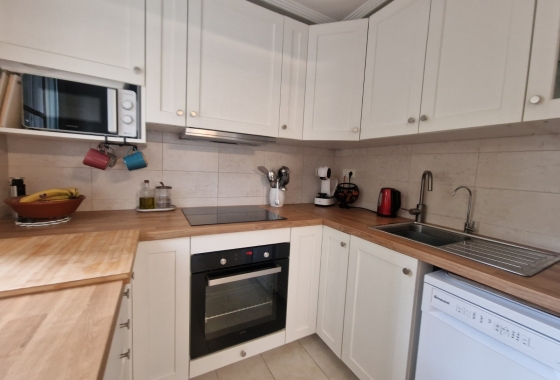 Resale - Apartment / flat - Guardamar del Segura - SUP-7 & Port Area