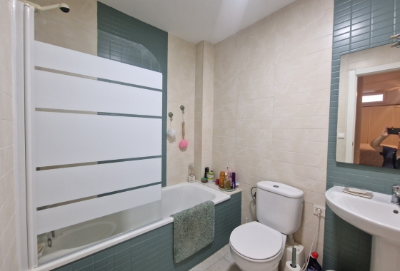 Resale - Apartment / flat - Guardamar del Segura - SUP-7 & Port Area