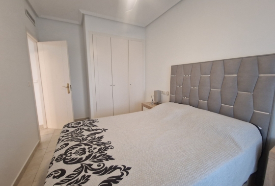 Resale - Apartment / flat - Guardamar del Segura - SUP-7 & Port Area