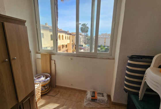 Herverkoop - Appartement / flat - Torrevieja - Punta Prima