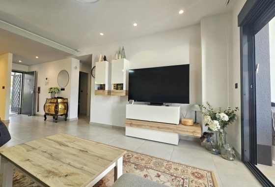 Herverkoop - Appartement / flat - Guardamar del Segura - El Raso