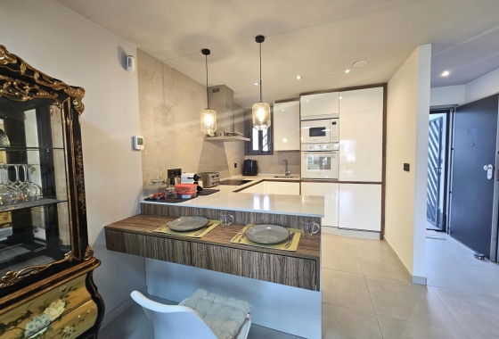Herverkoop - Appartement / flat - Guardamar del Segura - El Raso