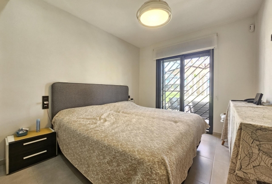 Herverkoop - Appartement / flat - Guardamar del Segura - El Raso