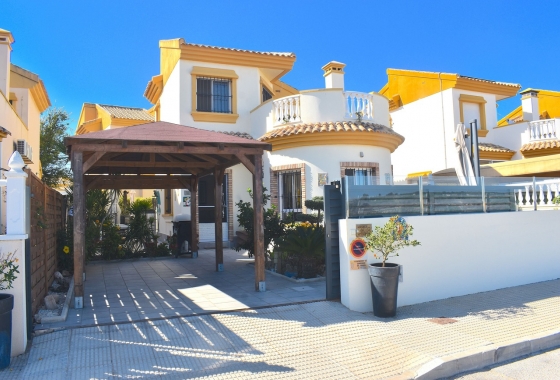 Herverkoop - Villa - Guardamar del Segura - Costa Blanca