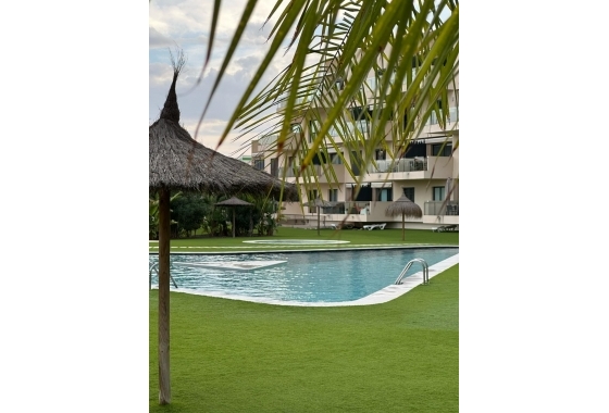 Herverkoop - Bungalow - Orihuela Costa - La Zenia