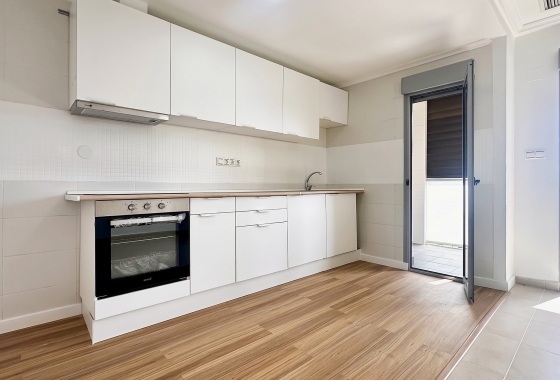 Herverkoop - Appartement / flat - Torrevieja - Costa Blanca