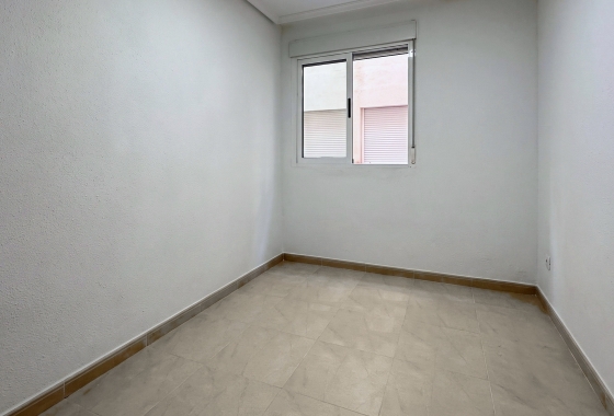 Herverkoop - Appartement / flat - Torrevieja - Costa Blanca