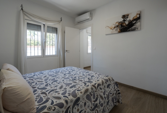 Resale - Villa - Ciudad Quesada - Rojales