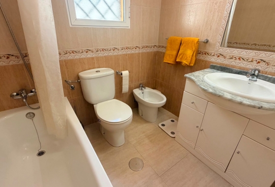 Перепродажа - Таунхаус - Los Montesinos - Costa Blanca