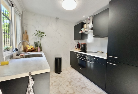 Перепродажа - Вилла - Orihuela Costa - Costa Blanca