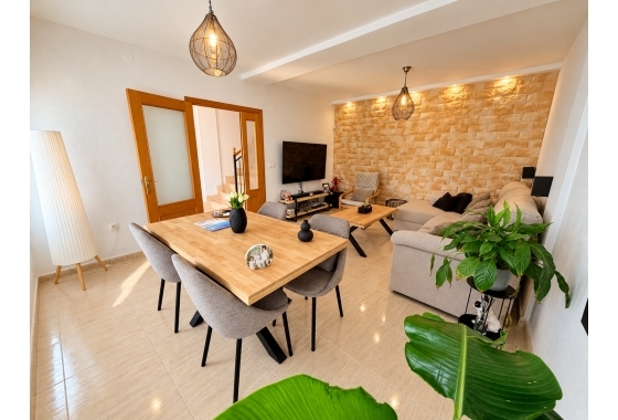 Resale - Townhouse - Daya Nueva - Costa Blanca