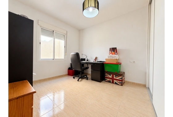 Resale - Townhouse - Daya Nueva - Costa Blanca