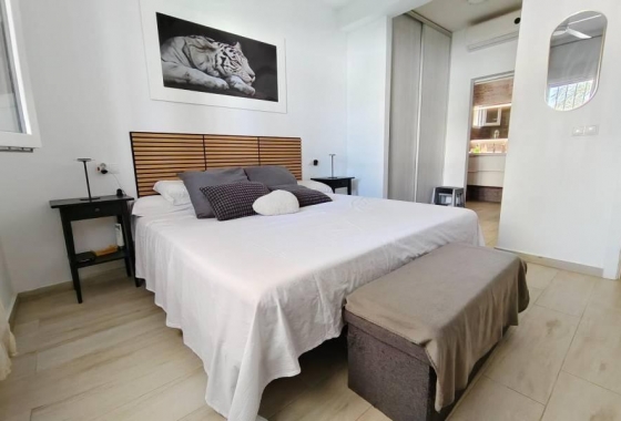 Перепродажа - Вилла - Torrevieja - Torreta Florida
