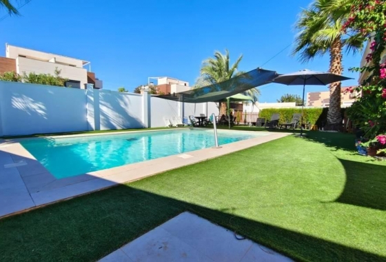 Перепродажа - Вилла - Torrevieja - Torreta Florida