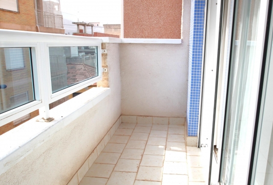Перепродажа - Квартира - Torrevieja - Las Piscinas Naturales