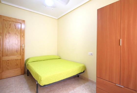 Перепродажа - Квартира - Torrevieja - Las Piscinas Naturales