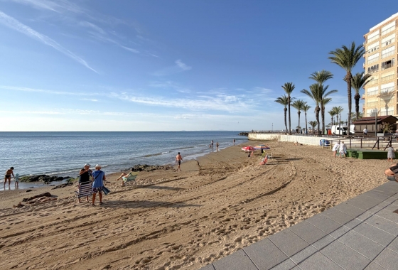 Перепродажа - Квартира - Torrevieja - Las Piscinas Naturales