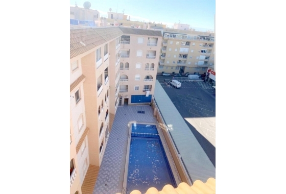 Herverkoop - Appartement / flat - Torrevieja - El Molino