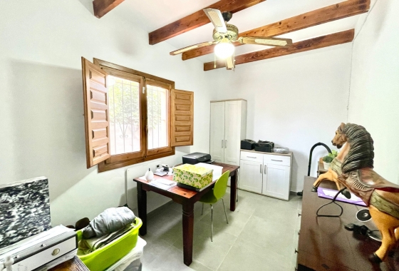 Перепродажа - Finca - Orihuela - Inland