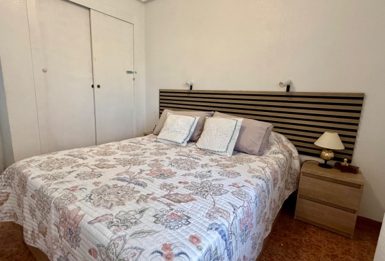 Resale - Apartment / flat - Torrevieja - PARQUE DE LAS NACIONES
