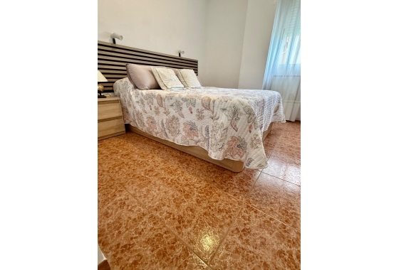Resale - Apartment / flat - Torrevieja - PARQUE DE LAS NACIONES
