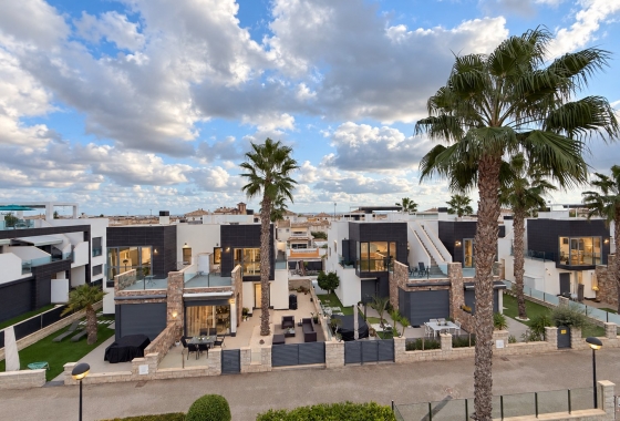 Перепродажа - Таунхаус - Orihuela Costa - Costa Blanca