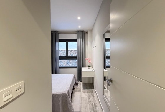 Перепродажа - Квартира - Torrevieja - Playa del Cura