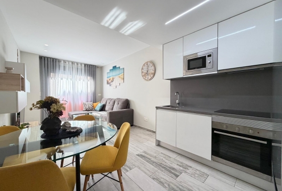 Перепродажа - Квартира - Torrevieja - Playa del Cura