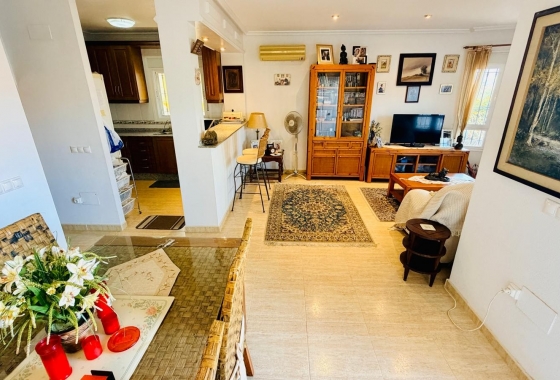 Перепродажа - Вилла - Los Montesinos - La Herrada