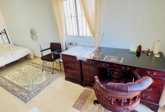 Перепродажа - Вилла - Los Montesinos - La Herrada