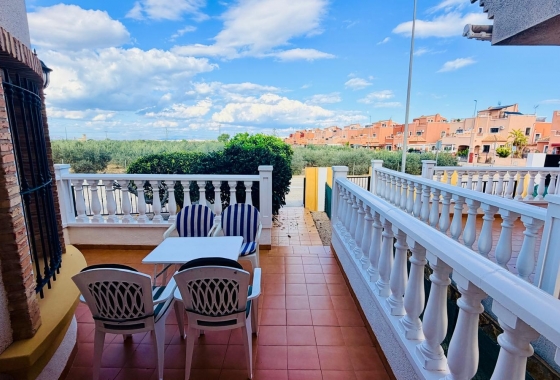 Перепродажа - Вилла - Los Montesinos - La Herrada