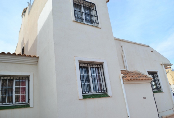 Перепродажа - Таунхаус - Orihuela Costa - La Zenia