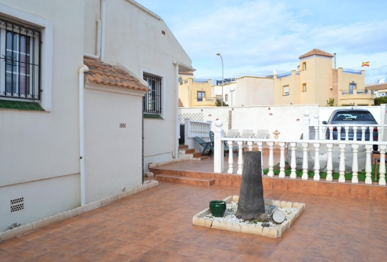 Перепродажа - Таунхаус - Orihuela Costa - La Zenia