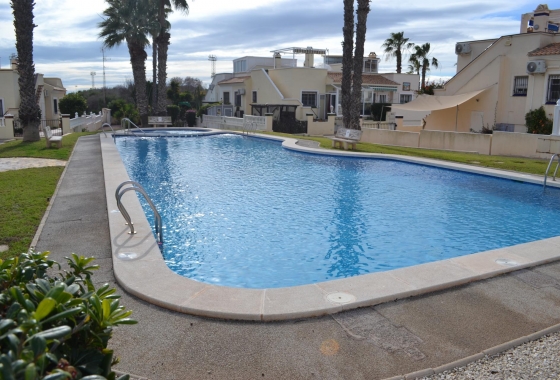 Перепродажа - Таунхаус - Orihuela Costa - La Zenia