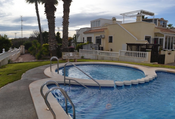 Перепродажа - Таунхаус - Orihuela Costa - La Zenia