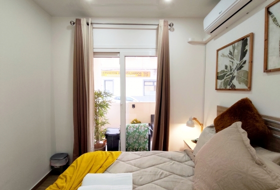 Återförsäljning - Lägenhet / lägenhet - Torrevieja - Costa Blanca