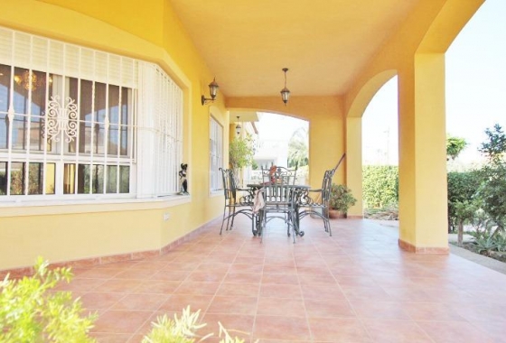 Перепродажа - Вилла - Elche - Altabix
