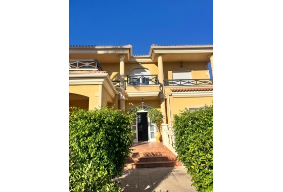Перепродажа - Вилла - Elche - Altabix