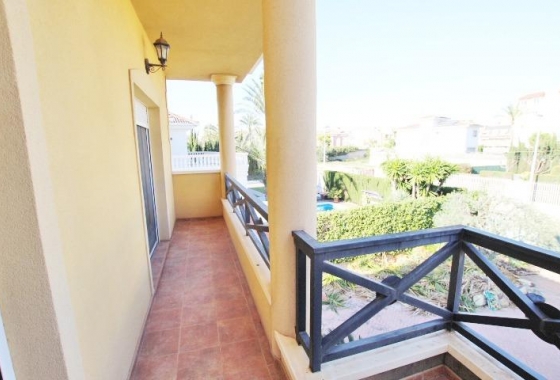 Перепродажа - Вилла - Elche - Altabix